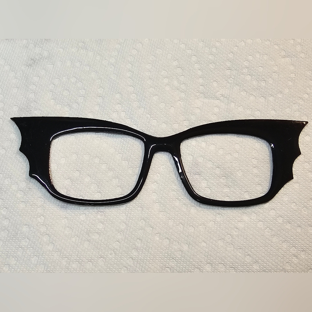Custom Designed Topper For Pair Eyewear - KIRBY